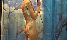 Wet body beauty shamelessly showing off in the shower